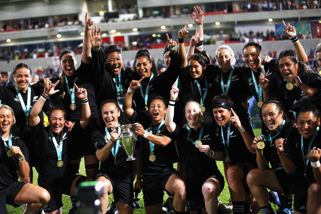 N.Z. Women's rugby team celebrates World Cup victory with Samoan song