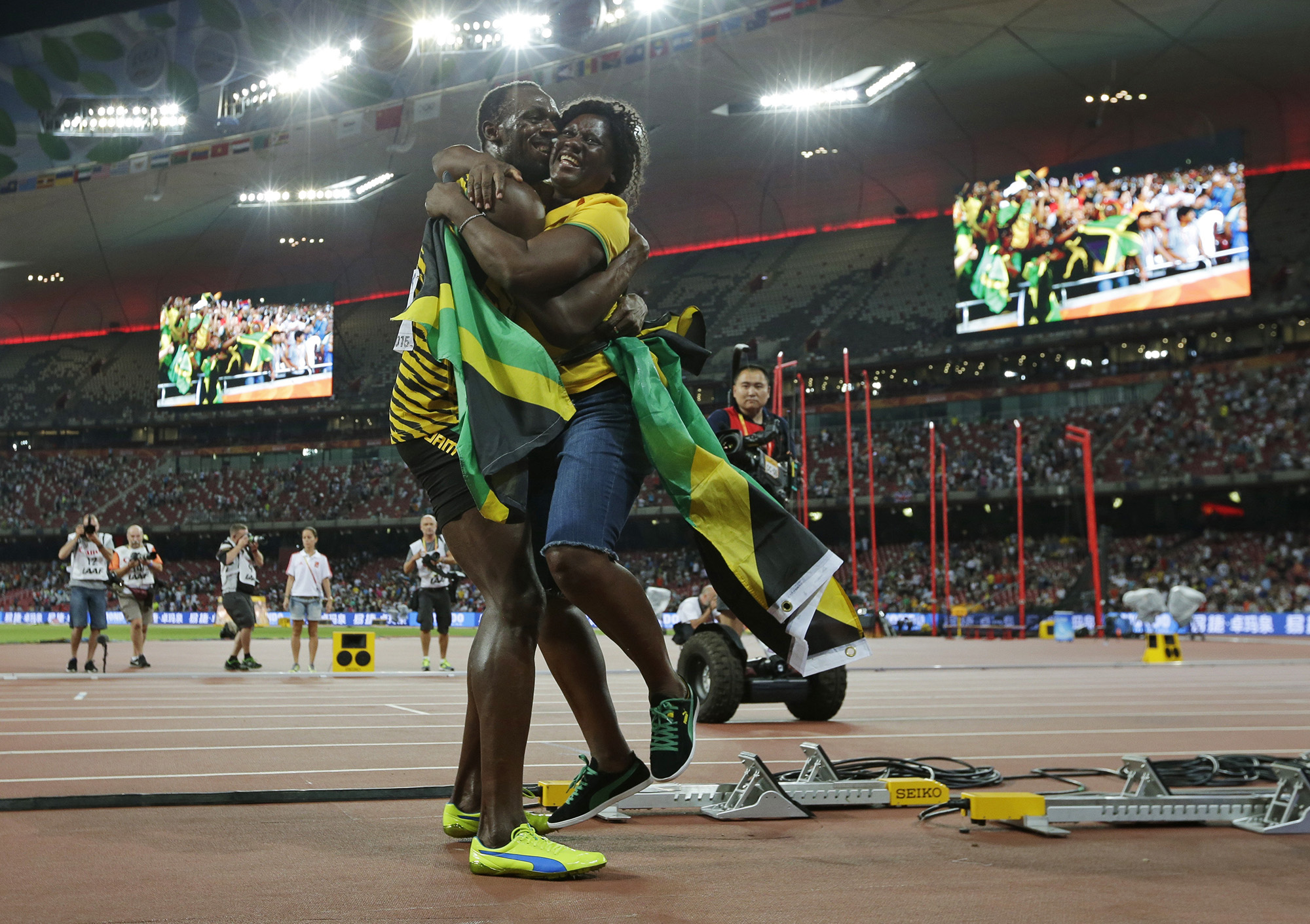 Usain Bolt's mom says key to keeping him calm is laughter