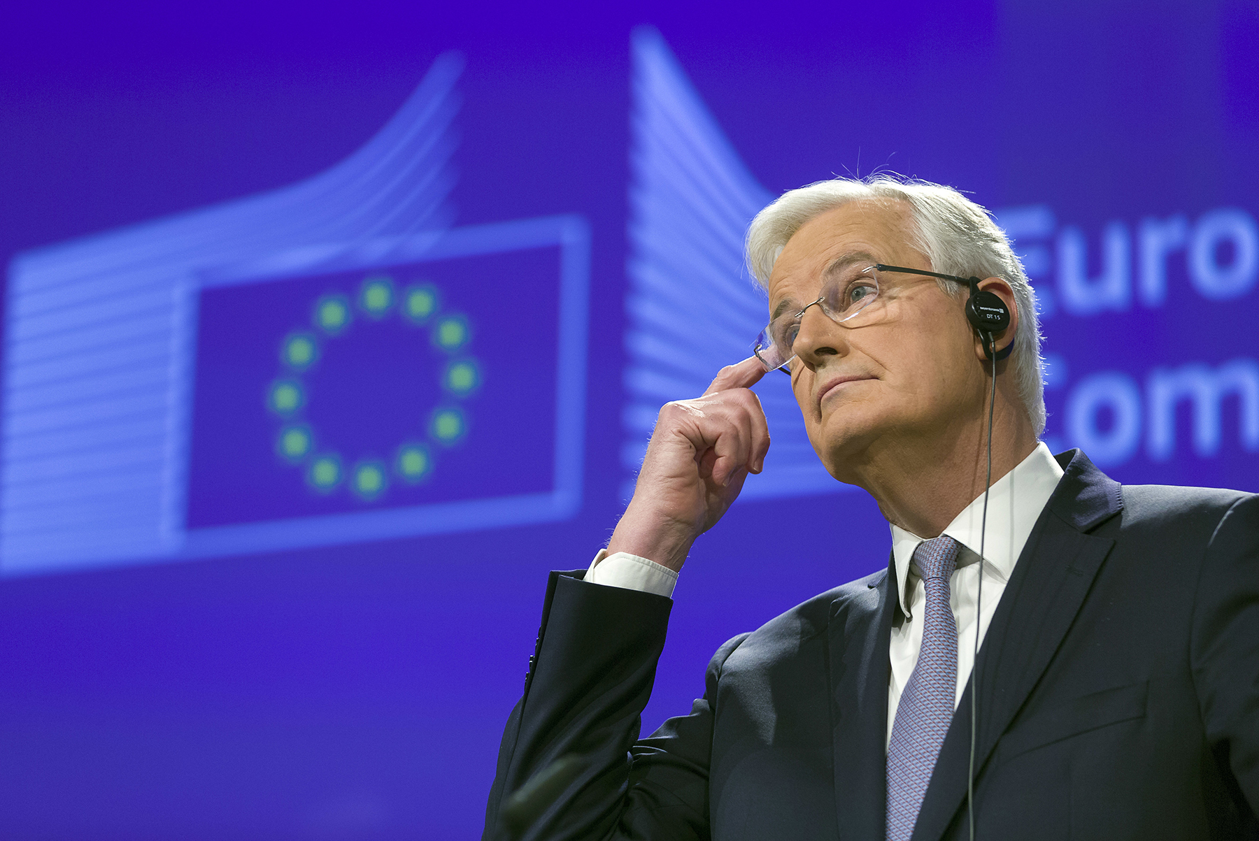 EU's Brexit negotiator puts time pressure on Britain