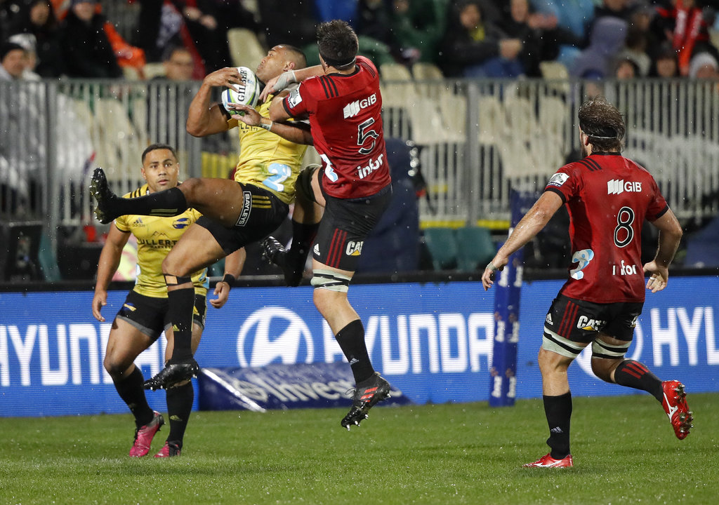 Crusaders beat Hurricanes 24-13 in Super Rugby