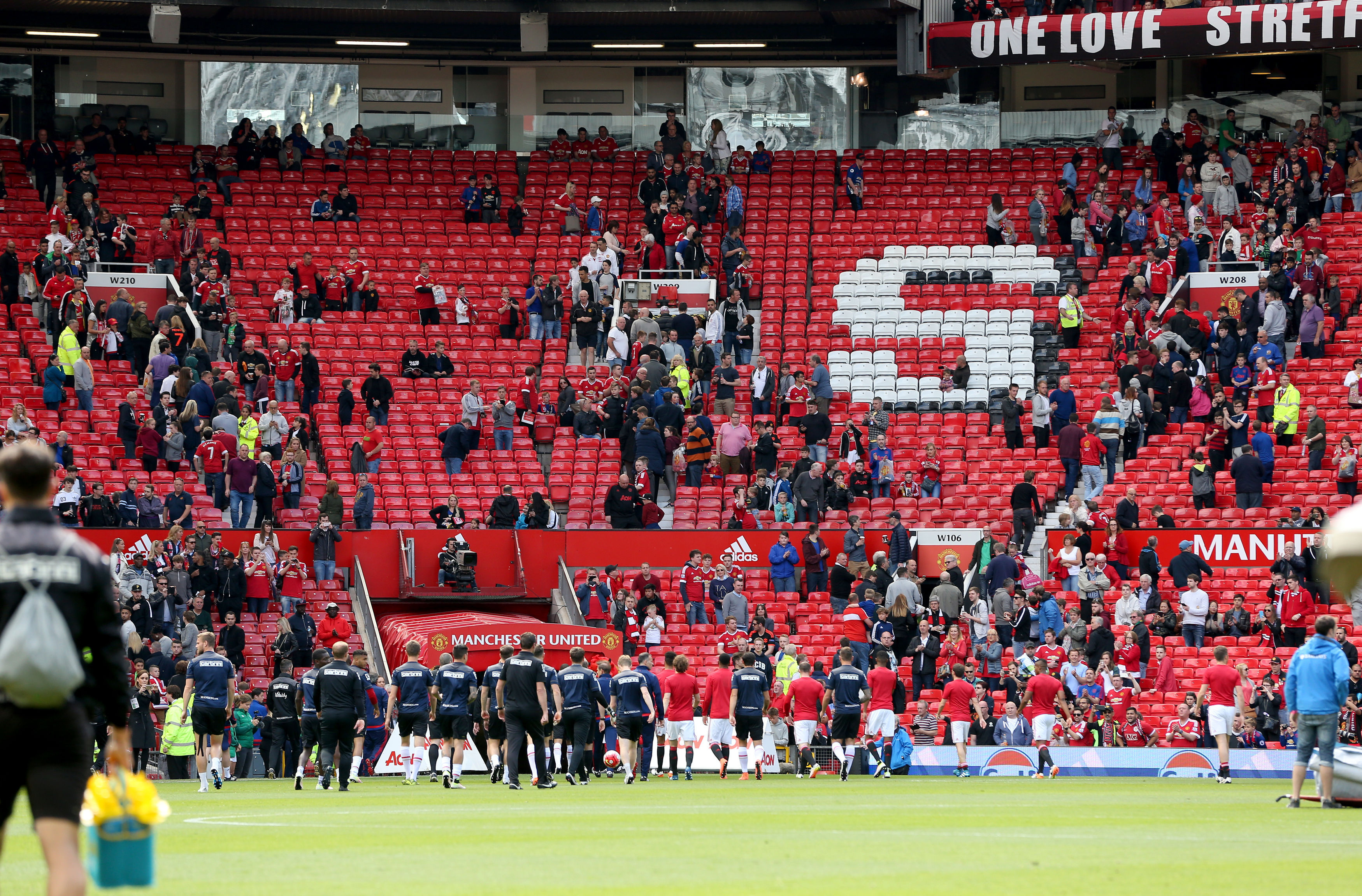 Police: Fake bomb at Man United left from training exercise