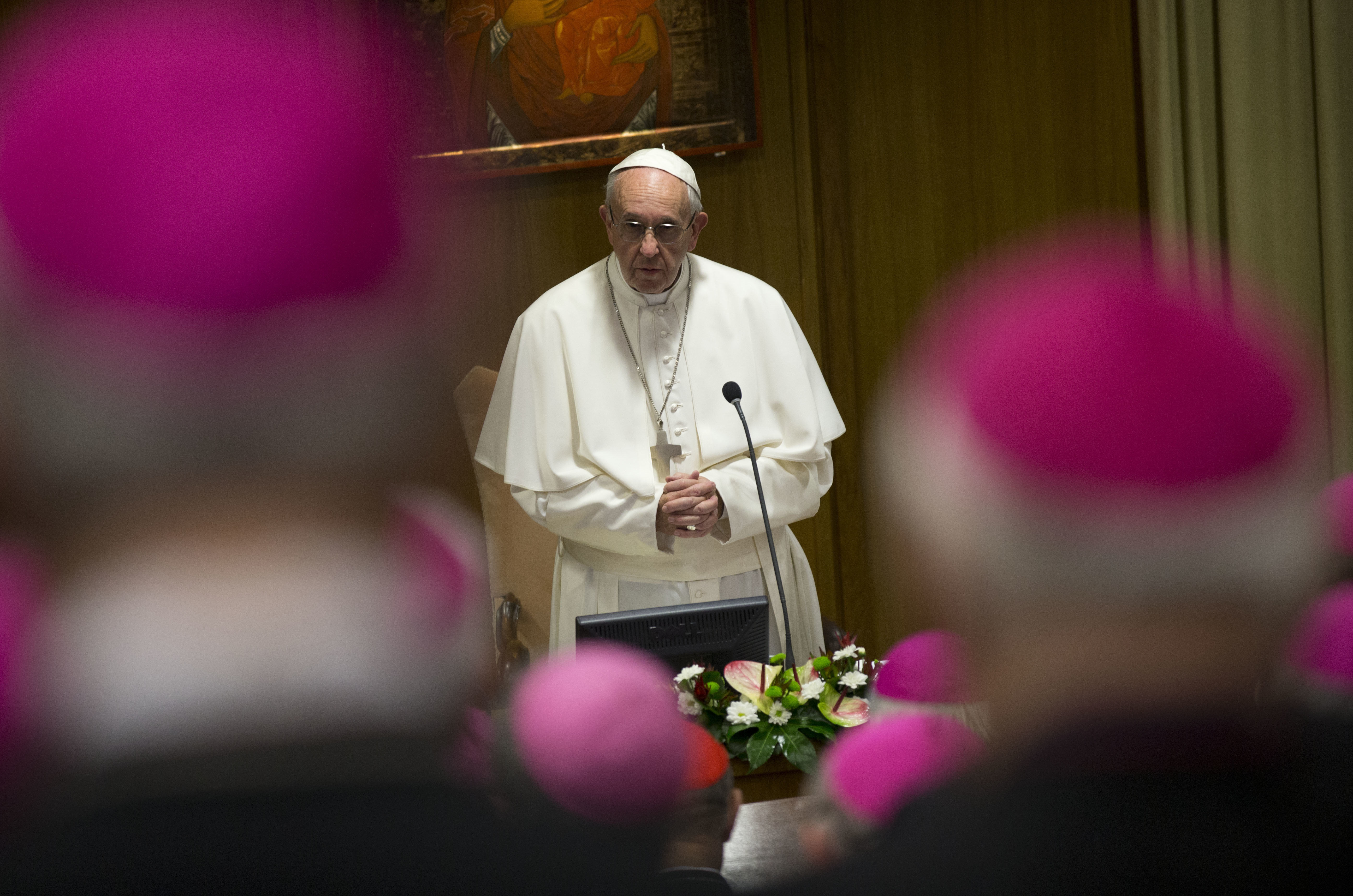 Pope stands by French cardinal facing abuse cover-up claims