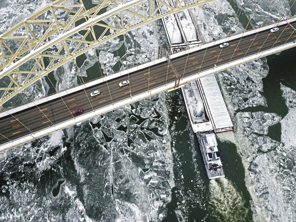 Deadly cold disrupts US; warming centers open in Deep South