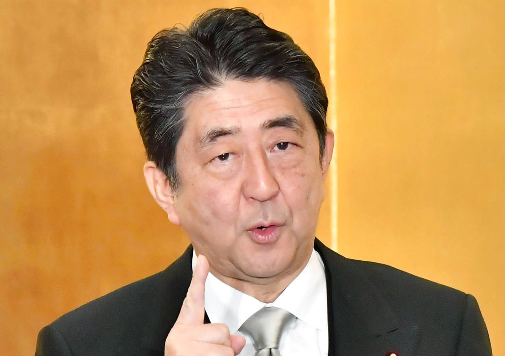 Japan's Abe: N. Korea should change course, end nuke program