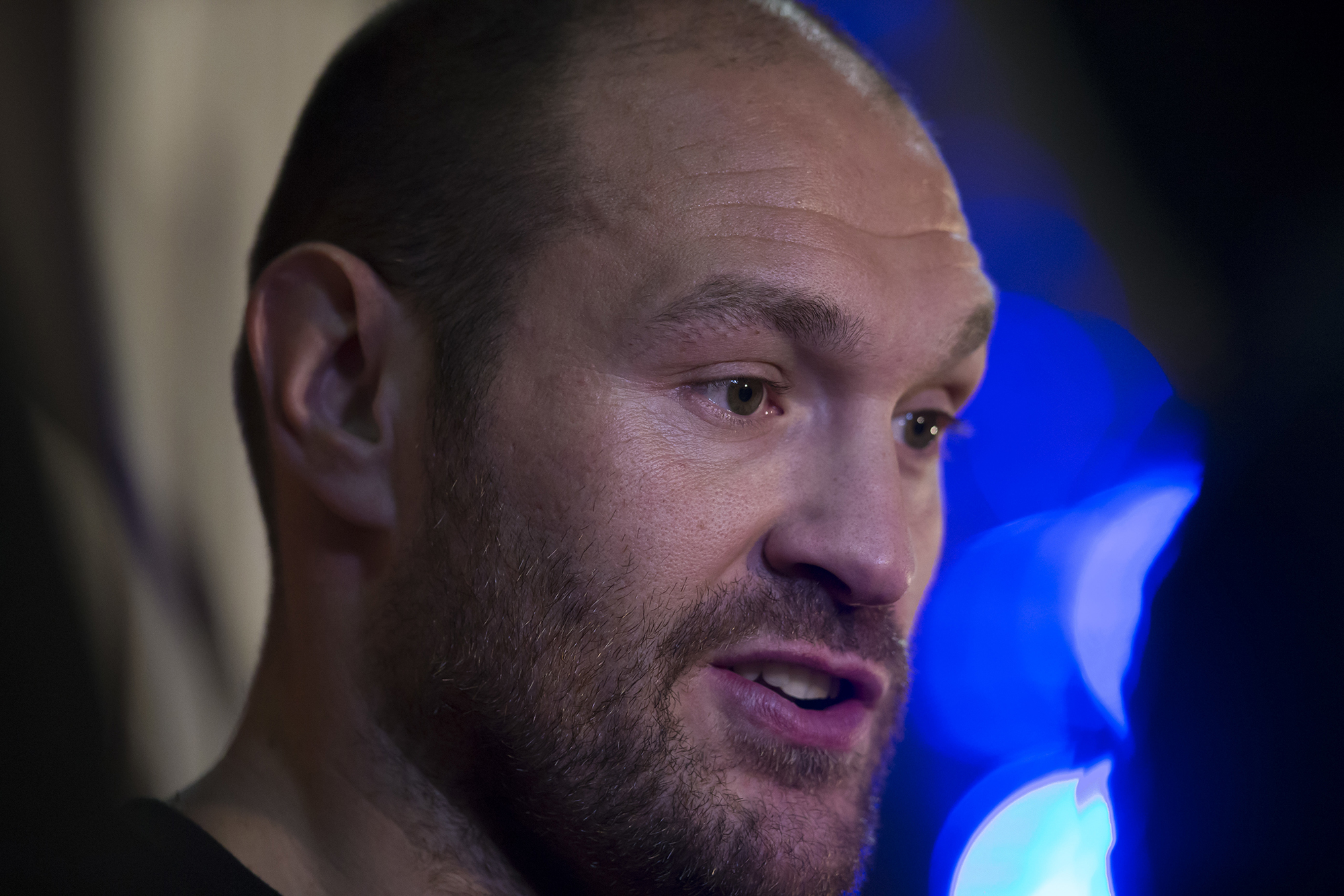 Tyson Fury vacates heavyweight belts, loses boxing license