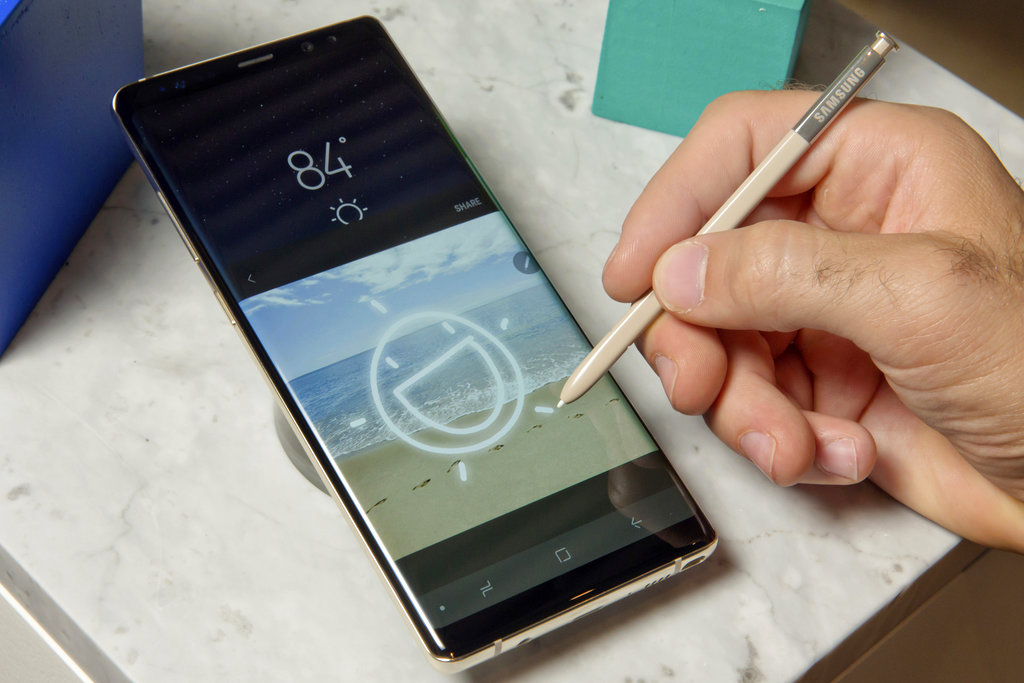 Samsung Note 8 gives its stylus some style - for a price