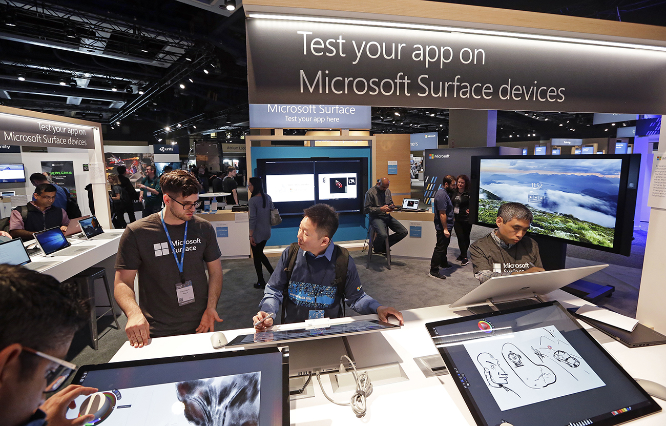 Half-billion Windows 10 devices, but PC slump stunts growth