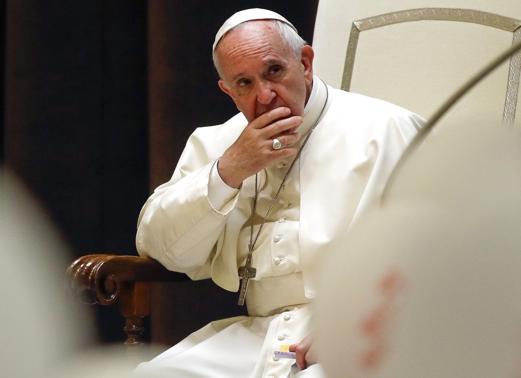 Pope saw psychoanalyst to seek 'clarity' years ago