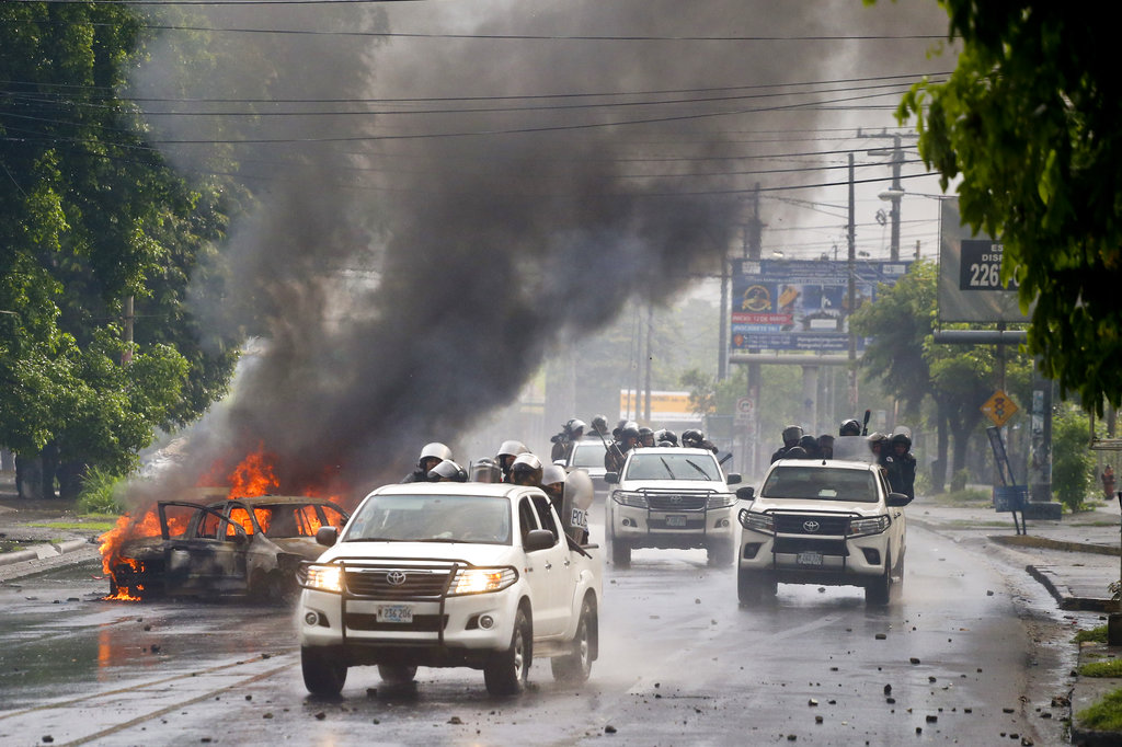 Violence returns to anti-government protests in Nicaragua