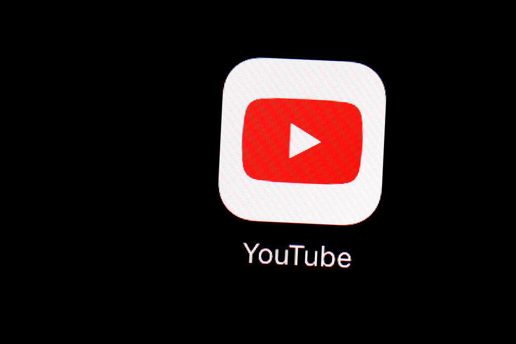 YouTube tops teen social media, as Facebook fades