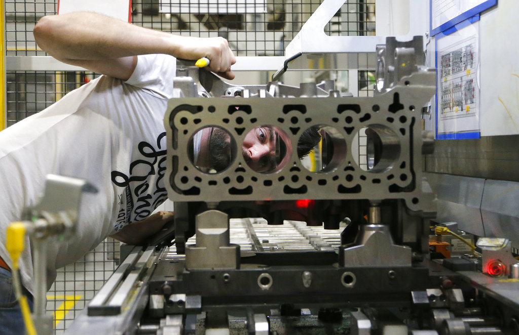 Globalized auto industry vulnerable to new Brexit borders