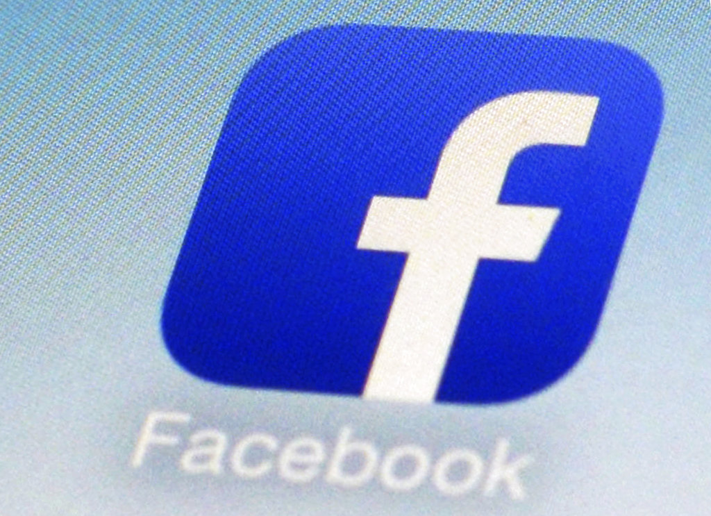 Facebook removes Iran-linked accounts spreading false info