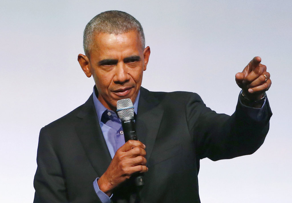 Obama re-emerges on global stage with trip to Asia, France