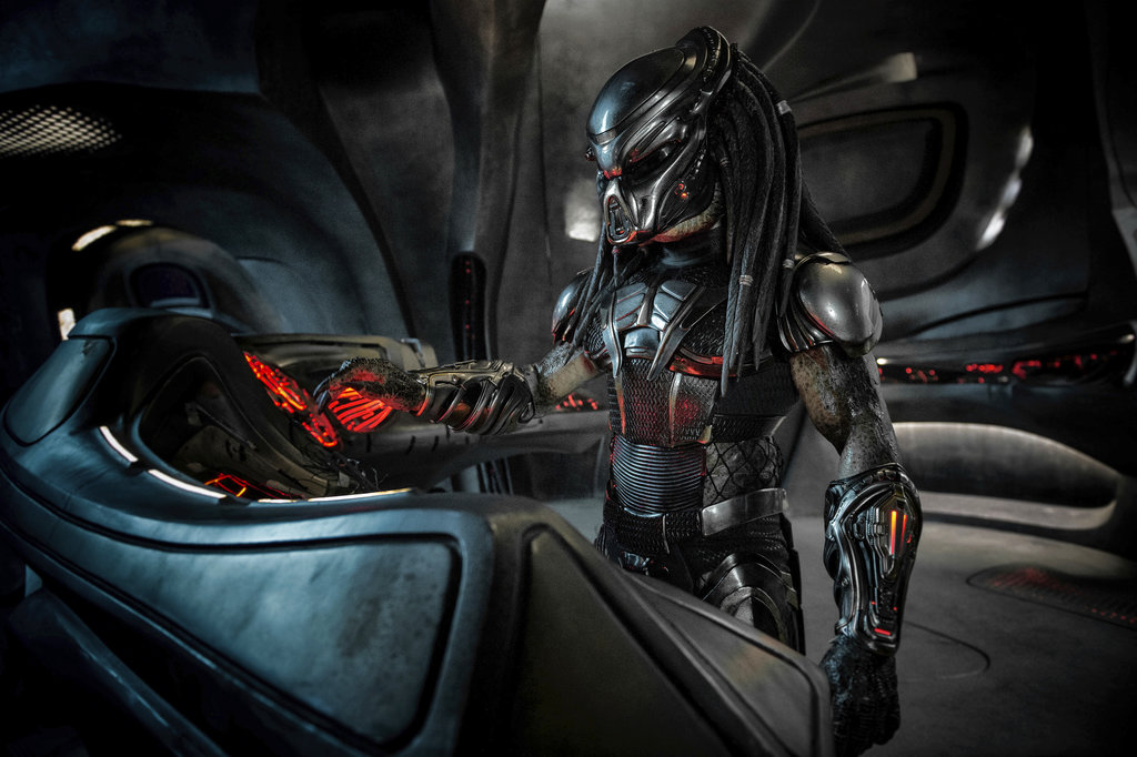 Fox cuts scene from 'The Predator' over actor's background